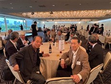 懇親会の様子