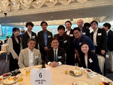 懇親会の様子