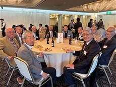 懇親会の様子